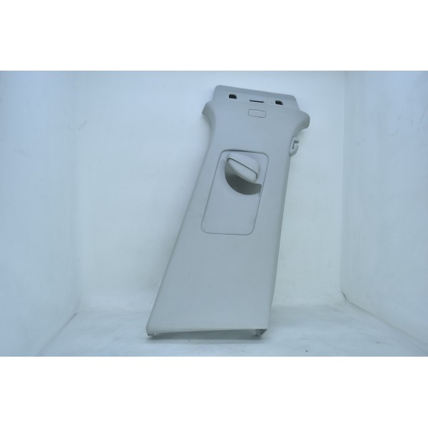 Acabamento Coluna Central Lado Esquerdo Tiguan Tsi 2.0 2013