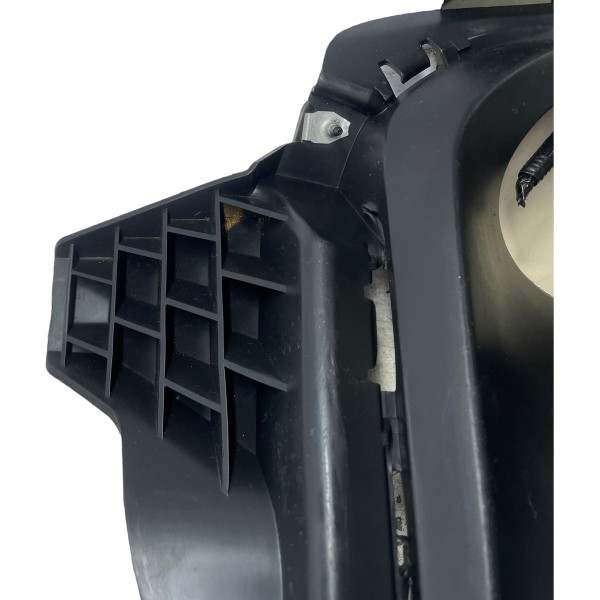 Moldura Farol Milha Direita Gm Onix 1.0 Turbo Ltz 2022 Preto Direito