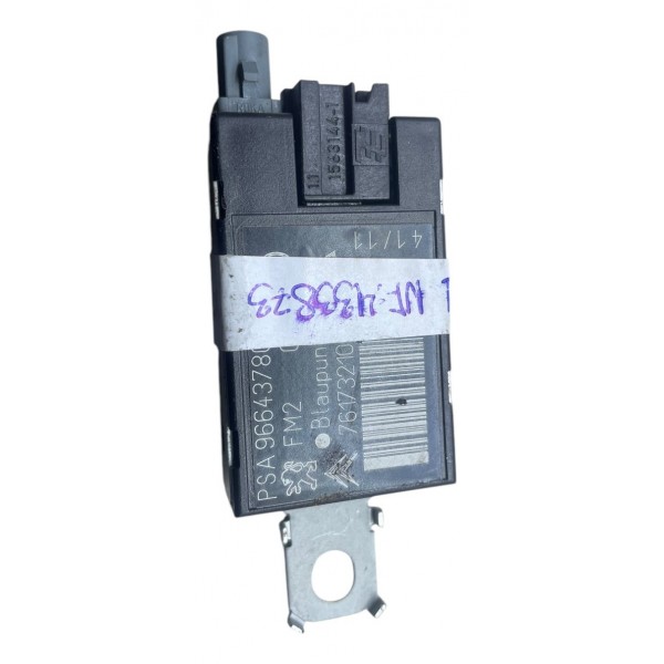 Módulo Amplificador Da Antena Peugeot 3008 1.6  Thp 2012/17 Preto