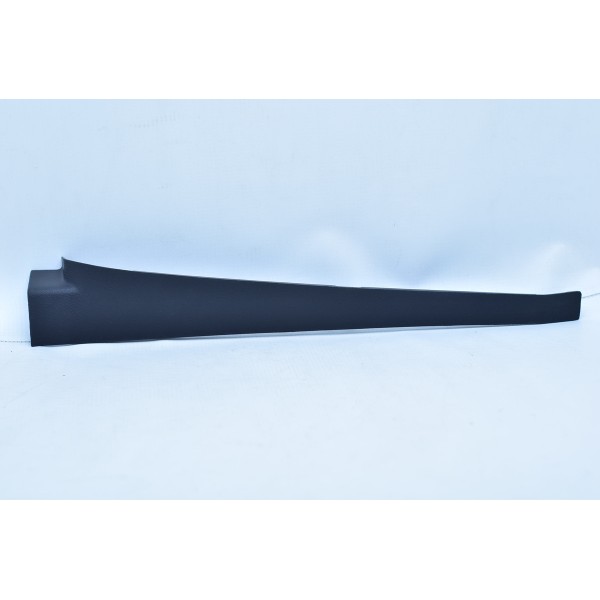 Moldura Lateral Tabelier Direita Ford Ka 1.0 Hatch 2018