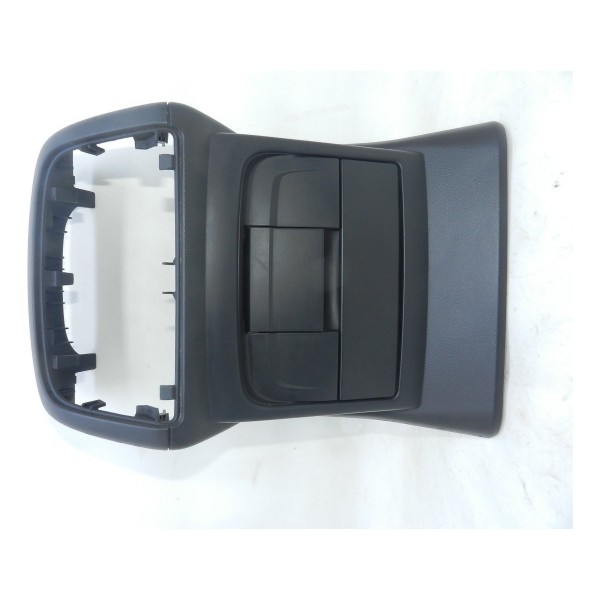 Moldura Difusor De Ar Traseiro Central Audi Q5 Tfsi 2.0 2011