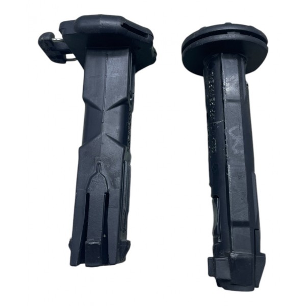 Par Guia Encosto De Cabeça Dianteiro Direito Audi Q5 2011 Preto