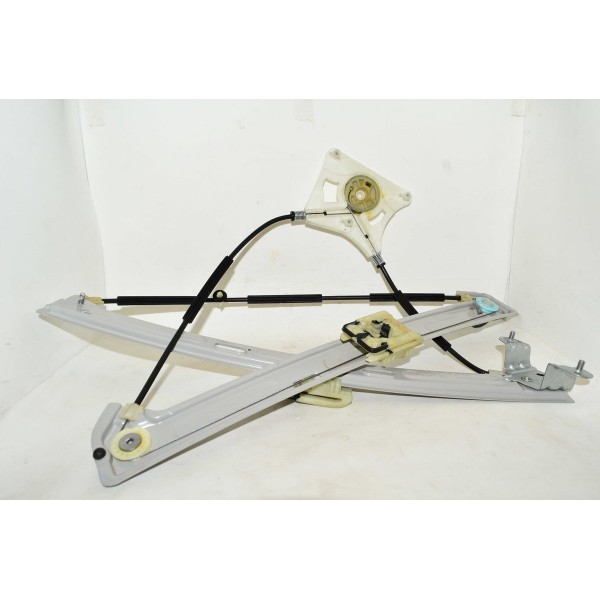 Máquina De Vidro Dianteiro Direita Vw Polo Tsi 2018