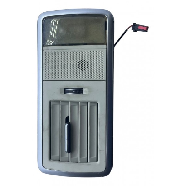 Luz Cortesia Traseira Esquerda Range Rover 5.0 2015