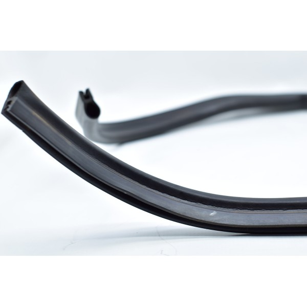 Borracha Vedação Grelha Capo Vw Virtus Tsi 1.0