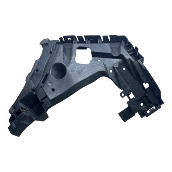 Guia Parachoque Traseiro Esquerdo Volvo Xc40 Th5 2020