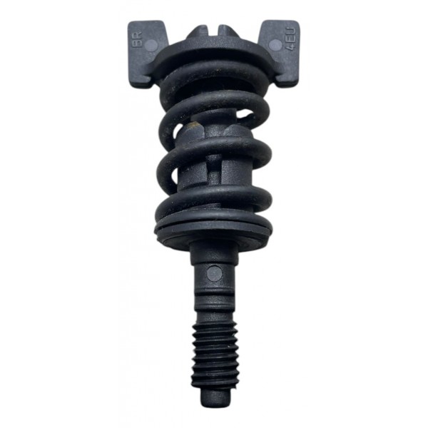 Parafuso Fixação Lanterna Traseira T-cross 1.4 Tsi 2020