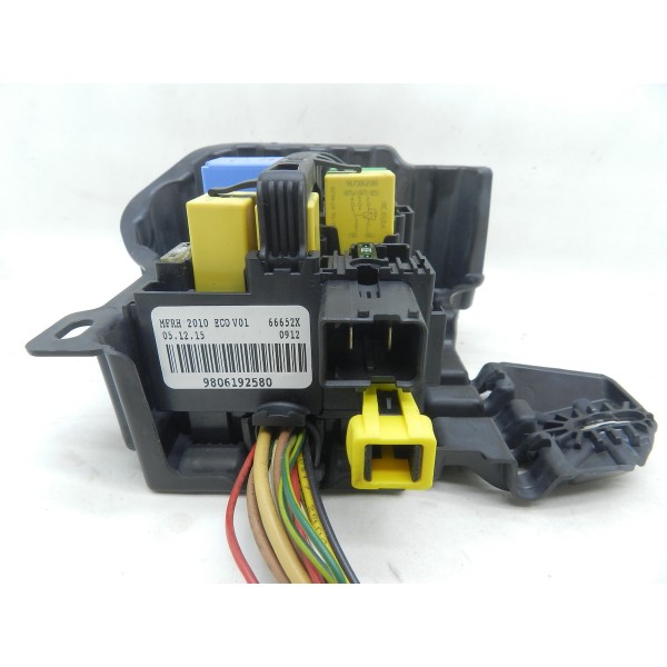 Caixa De Fusivel Interna Passageiro Peugeot 2008 208 1.6 17