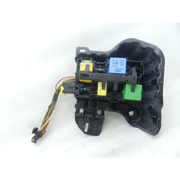 Caixa De Fusivel Interna Passageiro Peugeot 2008 208 1.6 17