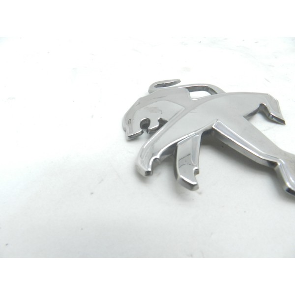 Emblema Tampa Traseira Peugeot 2008 1.6 2017 Descrição Prateado