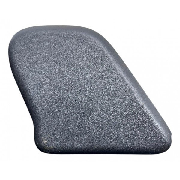 Acabamento Fixação Apoio Braço Banco Traseiro Tracker 1.2 24 Preto