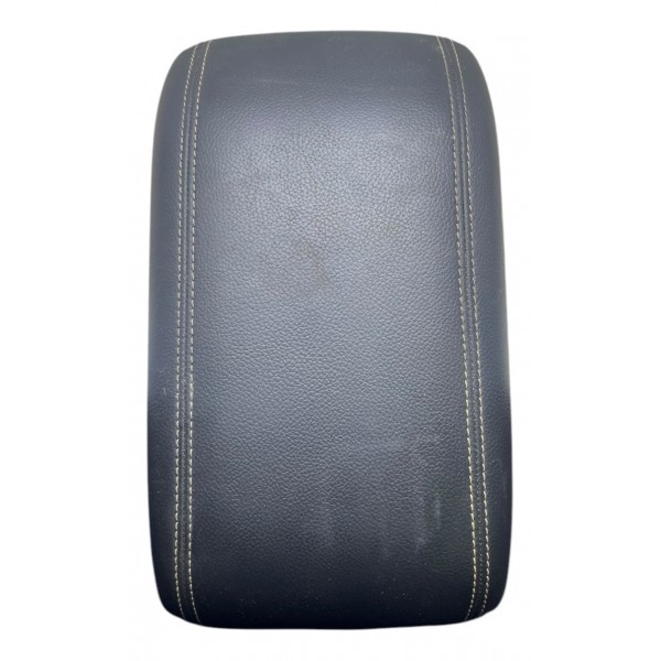 Acabamento Apoio Braço Console Central Couro Tracker 1.2 24