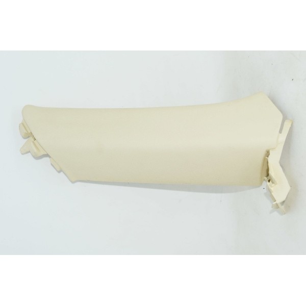 Acabamento Coluna Traseira Esquerda Audi Q3 2.0 Tfsi 2014