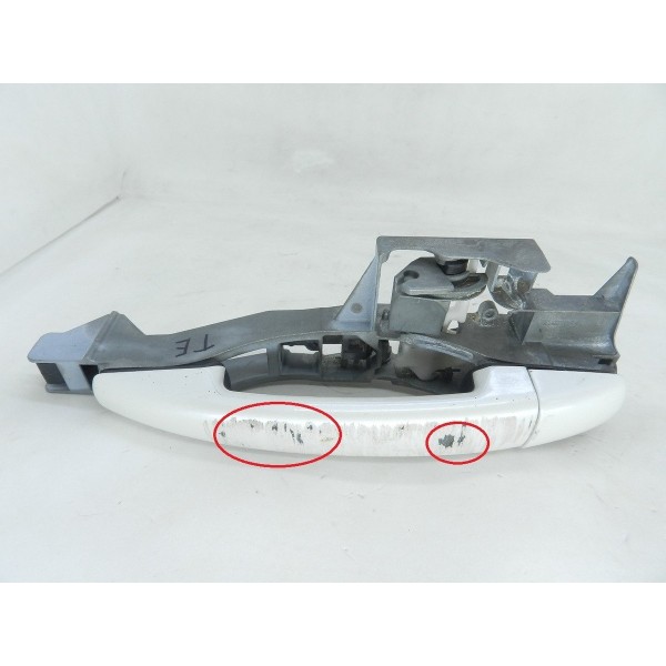 Maçaneta Externa Traseira Esquerda Peugeot 3008 Thp 1.6-ler Preto Traseira