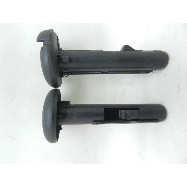 Par De Guia Encosto De Cabeça Traseiro Direito Peugeot 2008