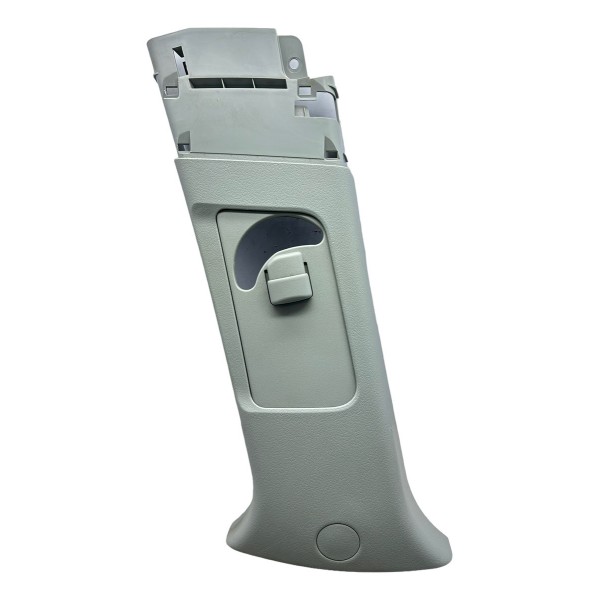 Acabamento Guia Coluna Central Esquerda Lancer Evolution X