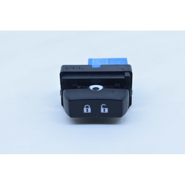 Botão Comando Trava Elétrica Lado Direito Tracker 1.4 2017