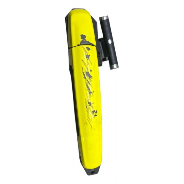 Maçaneta Externa Dianteira Direita Sensor Swift Sport 1.6 R Amarelo Dianteira