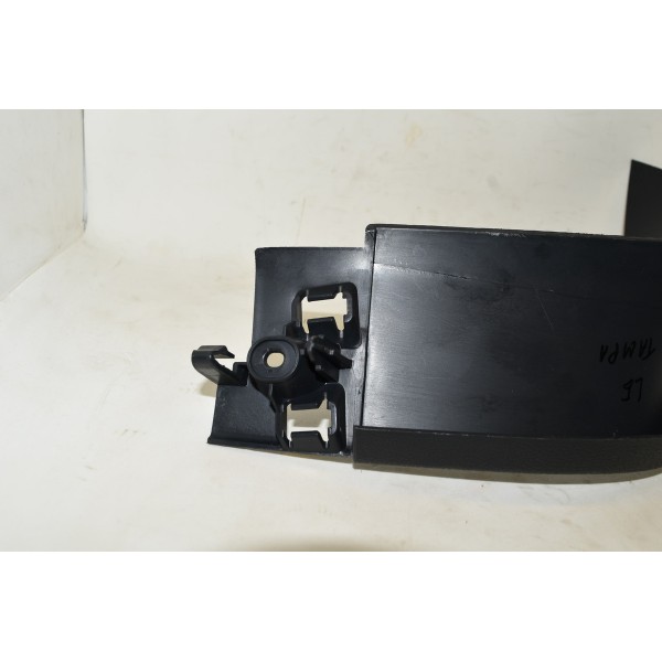 Acabamento Tampa Traseira Esquerda Peugeot 3008 1.6 Thp 12