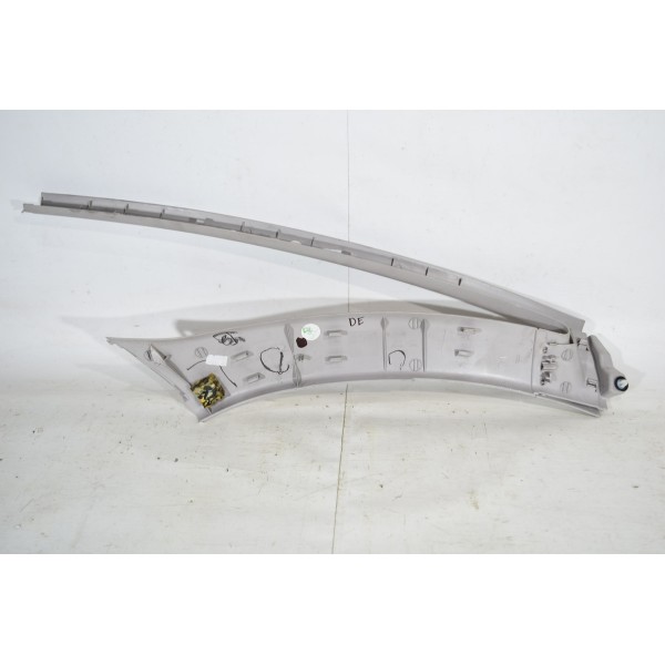 Moldura Coluna Interna Parabrisa Esquerda Citrôen C3 Picasso
