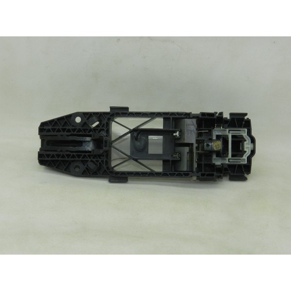 Maçaneta Externa Traseira Esquerda Vw Virtus Tsi 1.0 2019 Branco Traseira