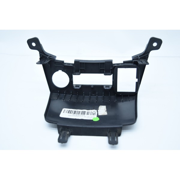 Moldura Tomada 12v Dianteira Console Central Tracker Ltz 1.4