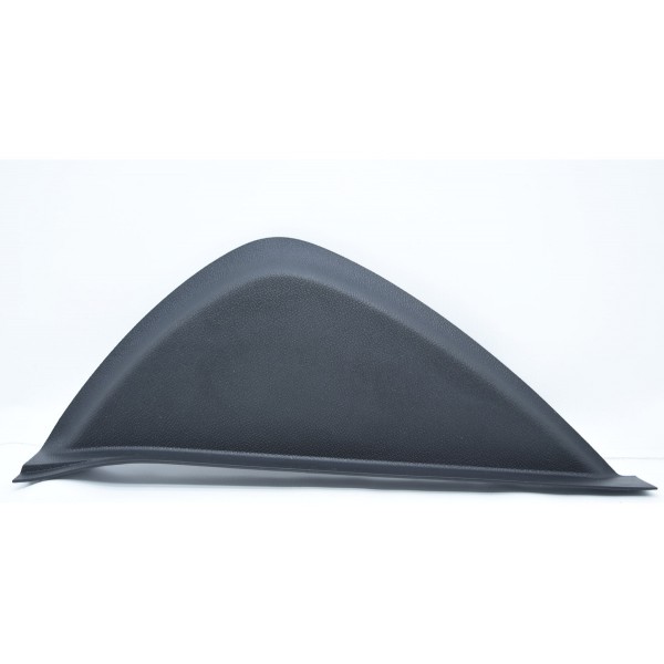 Acabamento Lateral Esquerdo Tabelier Tracker Ltz 1.4 Turbo Preto