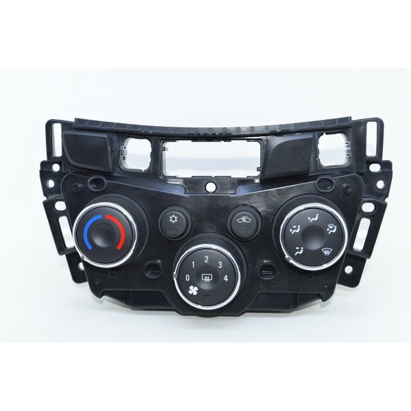 Controle Botão Comando Ar Condicionado Tracker 1.4 Turbo 17 Preto