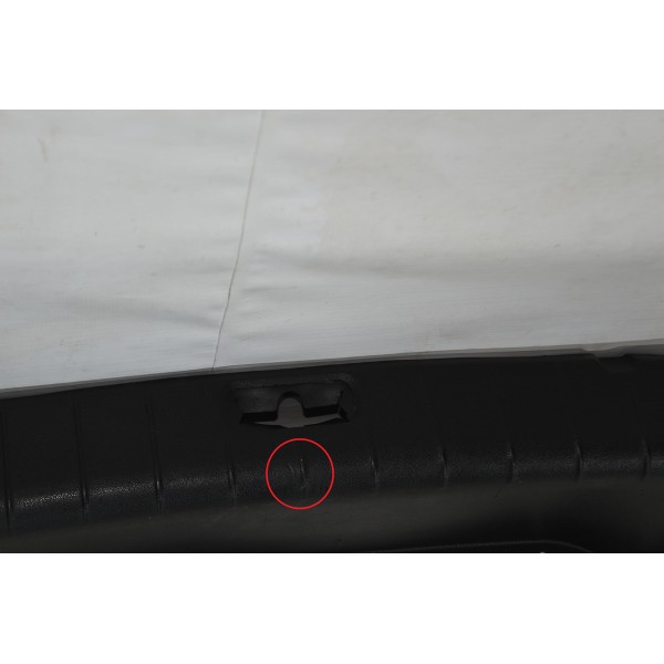 Acabamento Interno Porta Malas Jac J5 1.5 2011 Descrição