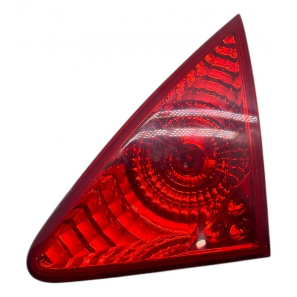 Lanterna Tampa Porta Malas Direita Peugeot 3008 1.6 Thp 2011 Vermelho