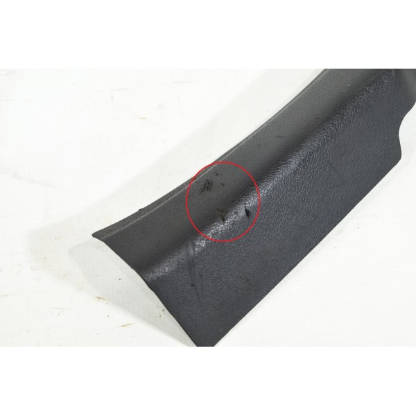 Soleira Dianteira Esquerda Jac J6 1.5 - Descrição