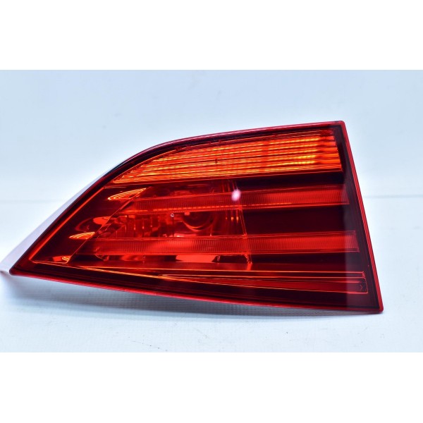 Lanterna Tampa Porta Malas Esquerdo Com Led Bmw X1 2.0 2015 Vermelho