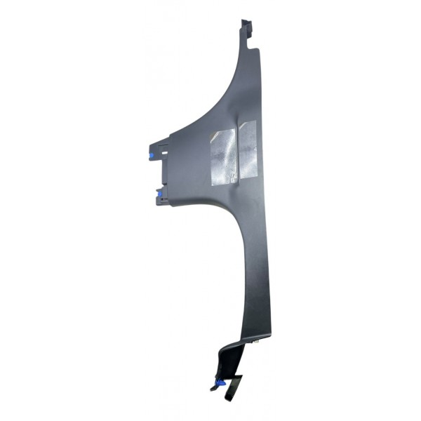 Soleira Traseira Esquerda Fiat Fastback 1.0 3c Drive 2024 Preto