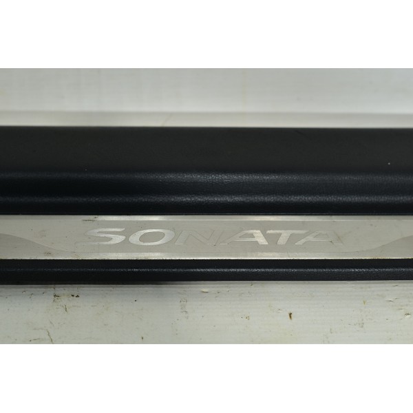 Soleira Lateral Dianteira Esquerda Hyundai Sonata 2.4 2012