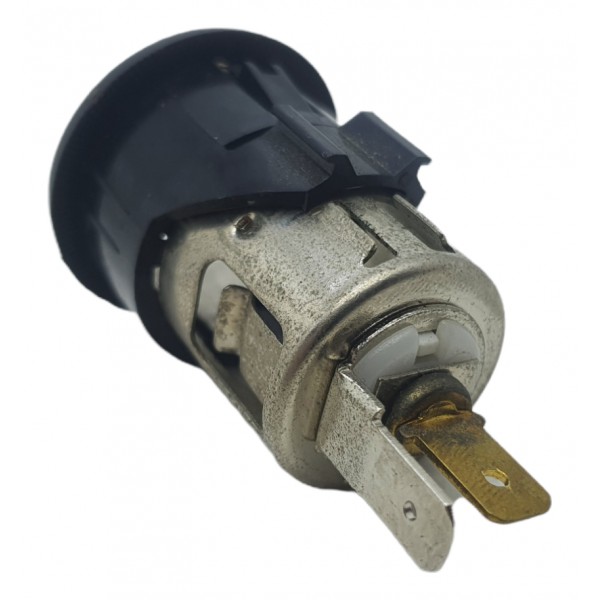 Tomada 12v Chery Celer 1.5 Hatch 2015