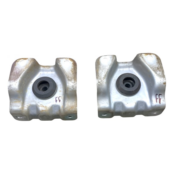 Par Suporte Inferior Radiador Subaru Impreza 2.0 Hatch 2008