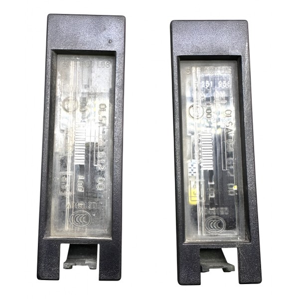 Par Luz Placa Traseira Gm Cruze Hatch Ltz 1.4 Turbo 2018