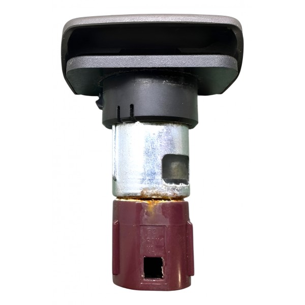 Tomada 12 Volts Console Central Gm Cruze Hatch Ltz 1.4 2018