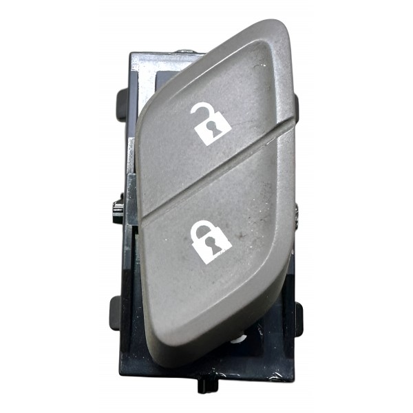 Botão Trava Elétrica Porta Esquerda Gm Cruze Hatch 1.4 2018