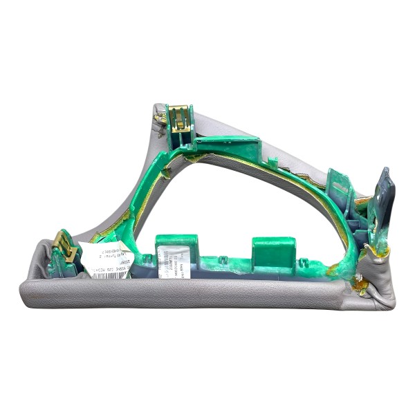 Moldura Difusor Couro Dianteiro Esquerdo Gm Cruze Sedan 1.4