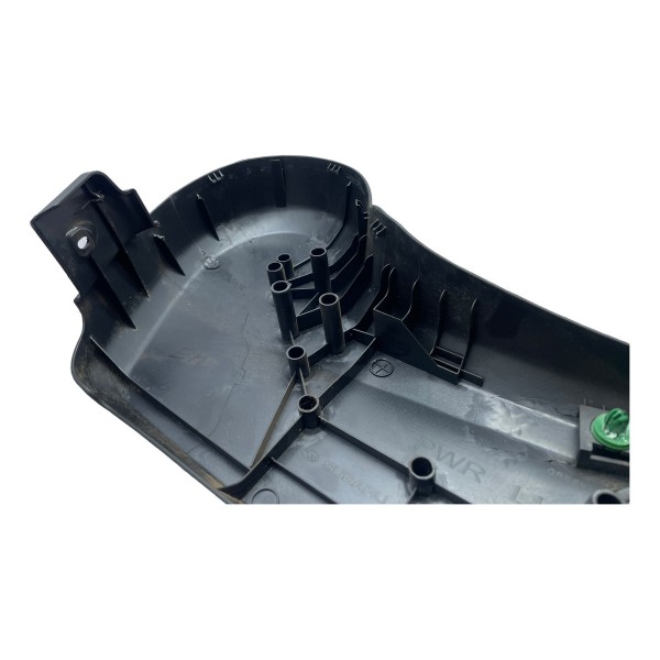 Acabamento Esquerdo Banco Motorista Subaru Forester 2.0 2015