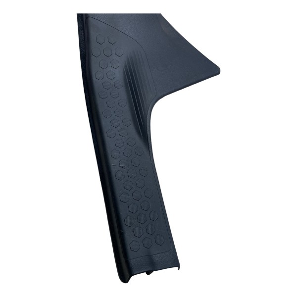 Acabamento Soleira Traseira Direita Subaru Forester 2.0 2015