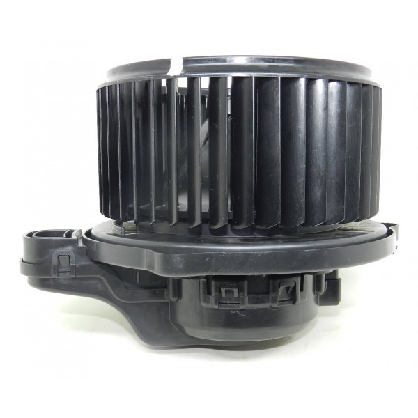 Motor Da Caixa Evaporadora Creta 2.0 2017