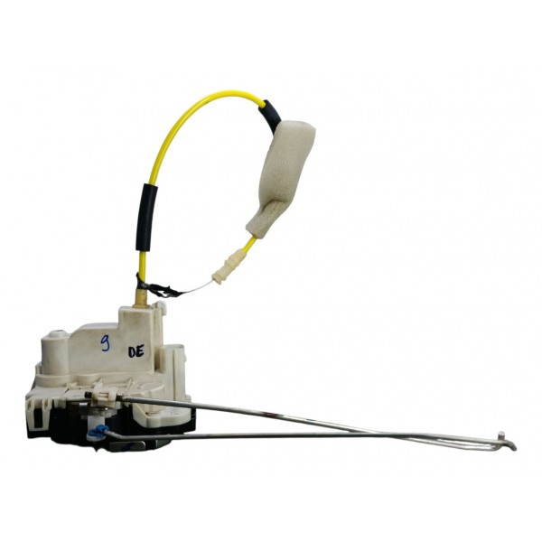 Trava Porta Dianteira Esquerda Fastback Abarth 1.3 2024