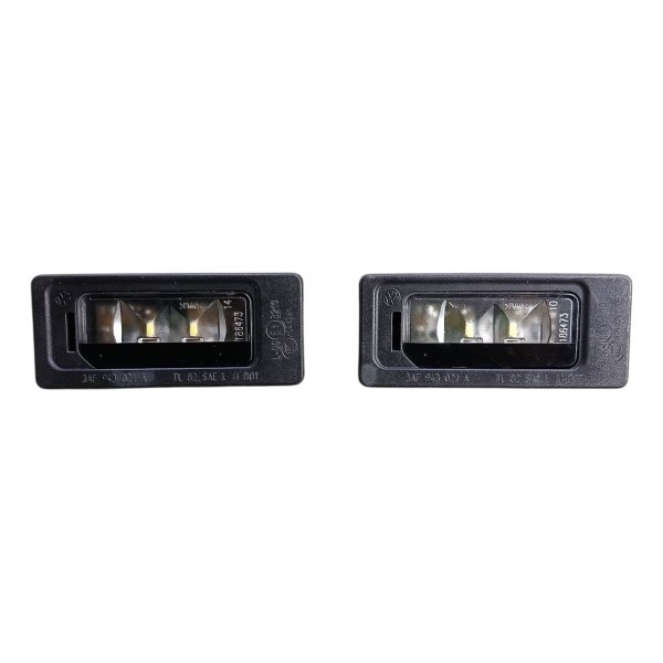 Par Luz Placa Traseira Vw Jetta 2.0 Tsi 211 Highline Dsg 16