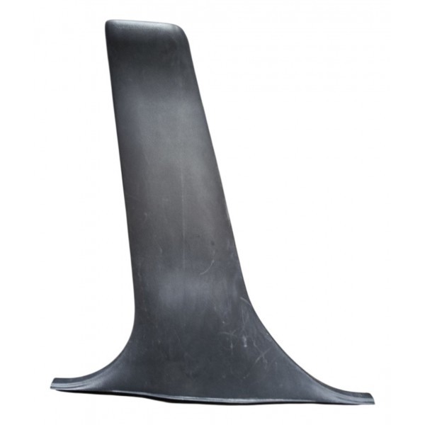 Acabamento Inferior Coluna Central Esquerda Impreza Wrx 2001