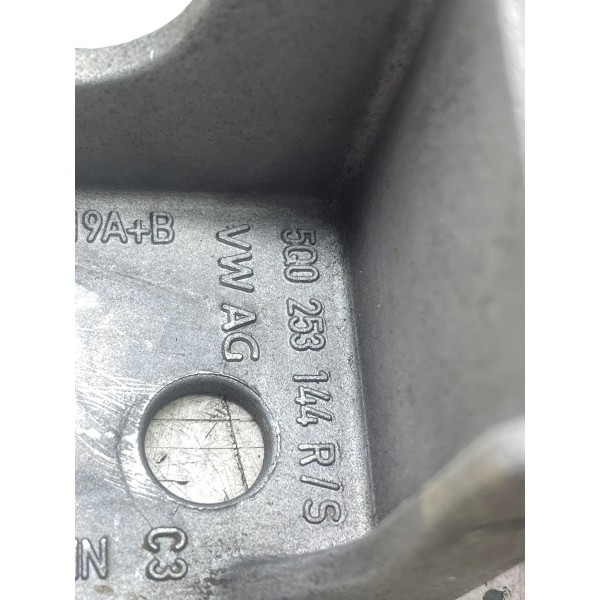 Coxim Central Escapamento Vw Golf Gti 2.0 2015