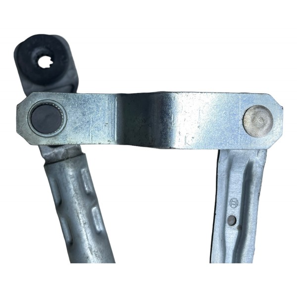 Galhada Limpador Parabrisa Dianteiro Golf Gti 2.0 Tsi 2015