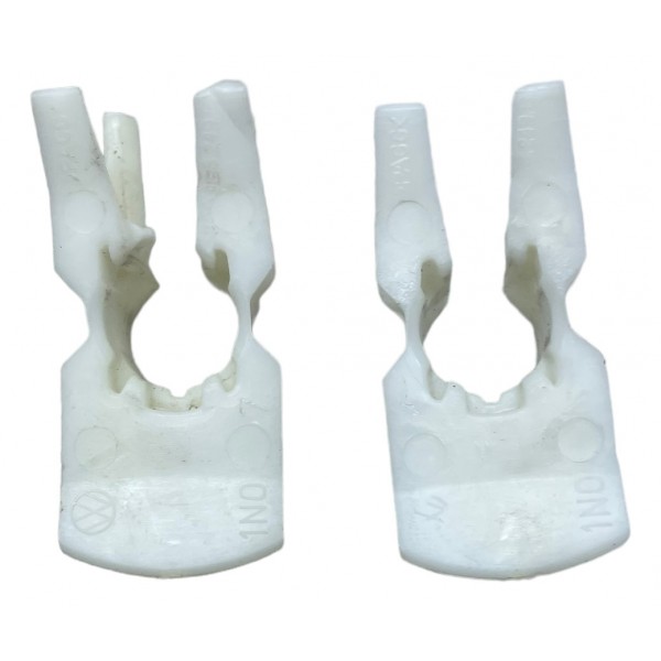 Par Guia Trava Encosto Banco Traseiro Vw Golf Gti 2.0 2015 Preto