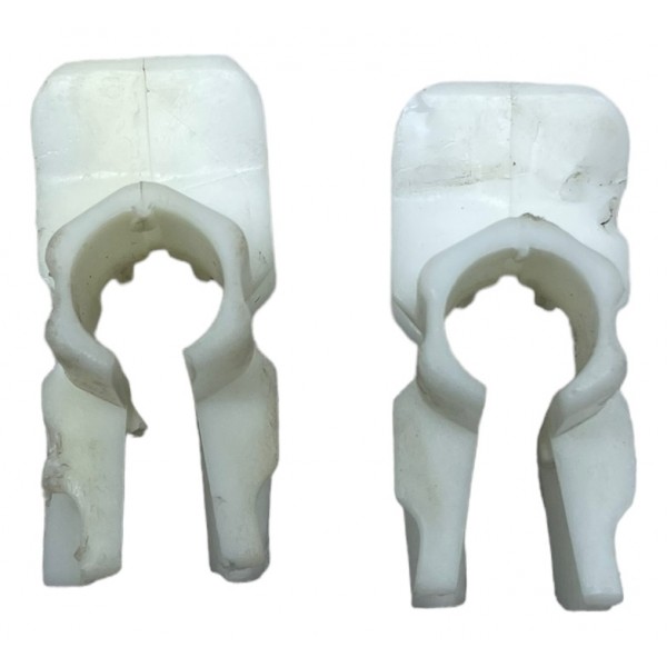 Par Guia Trava Encosto Banco Traseiro Vw Golf Gti 2.0 2015 Preto